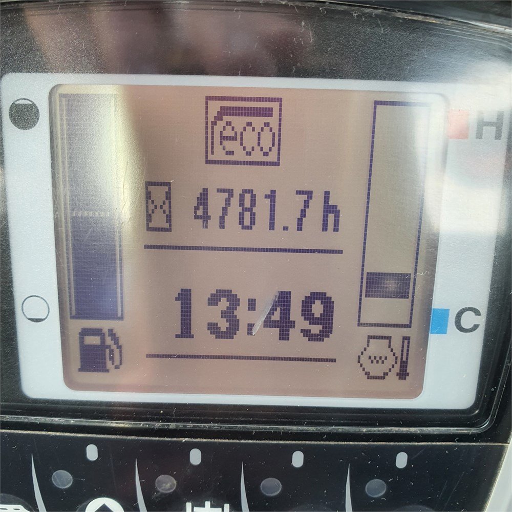 kubota kx080 4 – 8t2 – 4 850 h – 2013