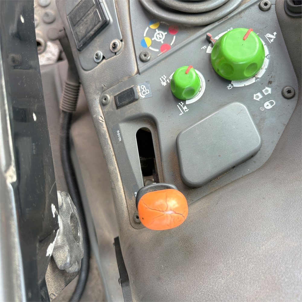 deutz fahr agrotron 120 mk ii – 125 ch – 2001 – 8 650 h