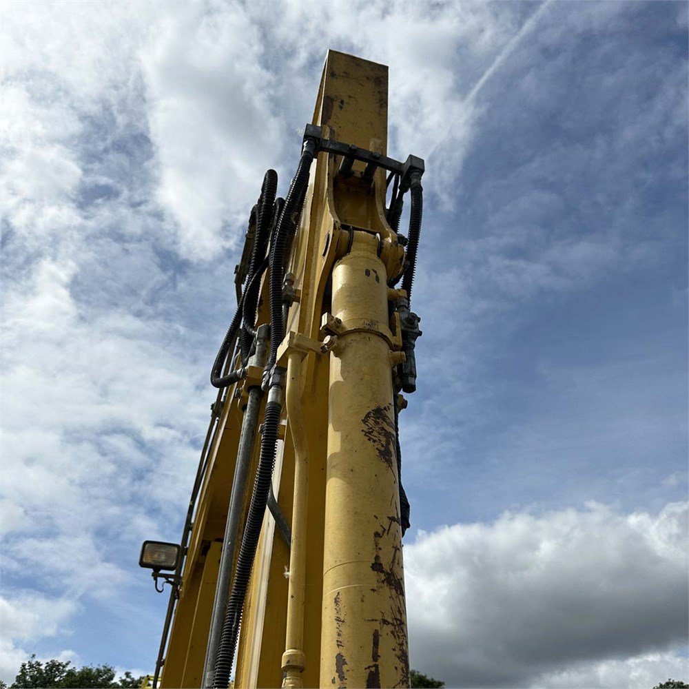 komatsu pc88mr 8 8t8 5 250 h 2014