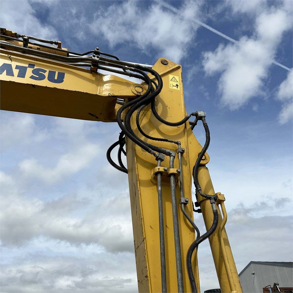 komatsu pc88mr 8 8t8 5 250 h 2014