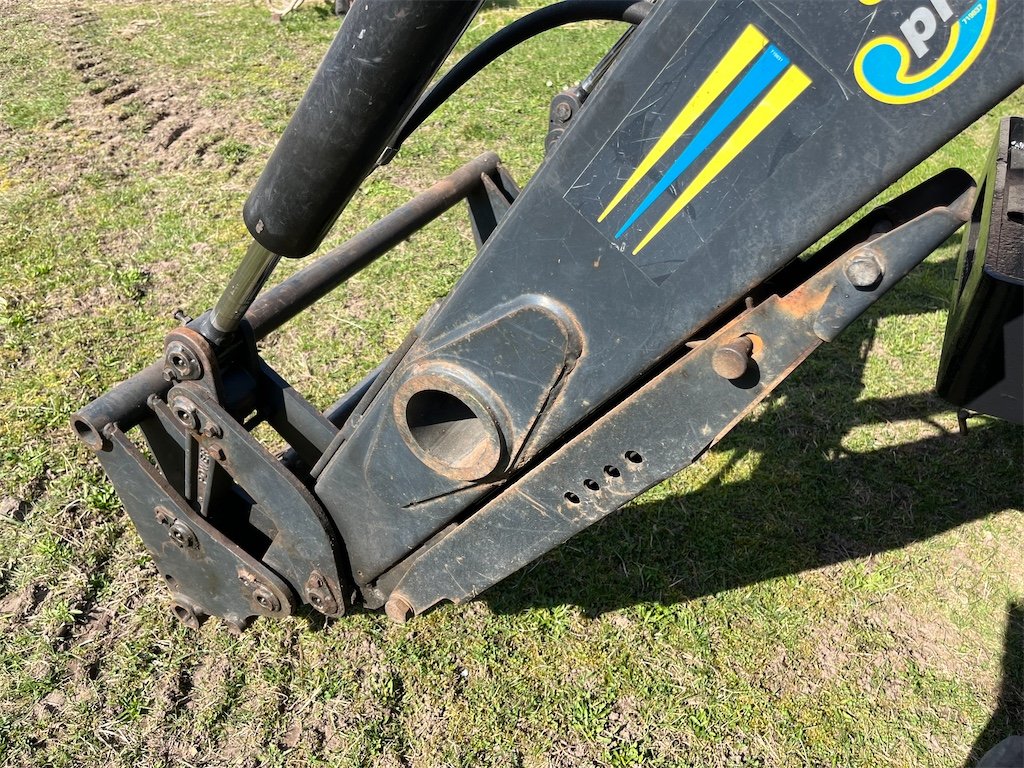 massey ferguson 4335 4 – 79 ch – 2002 – 3 876 h