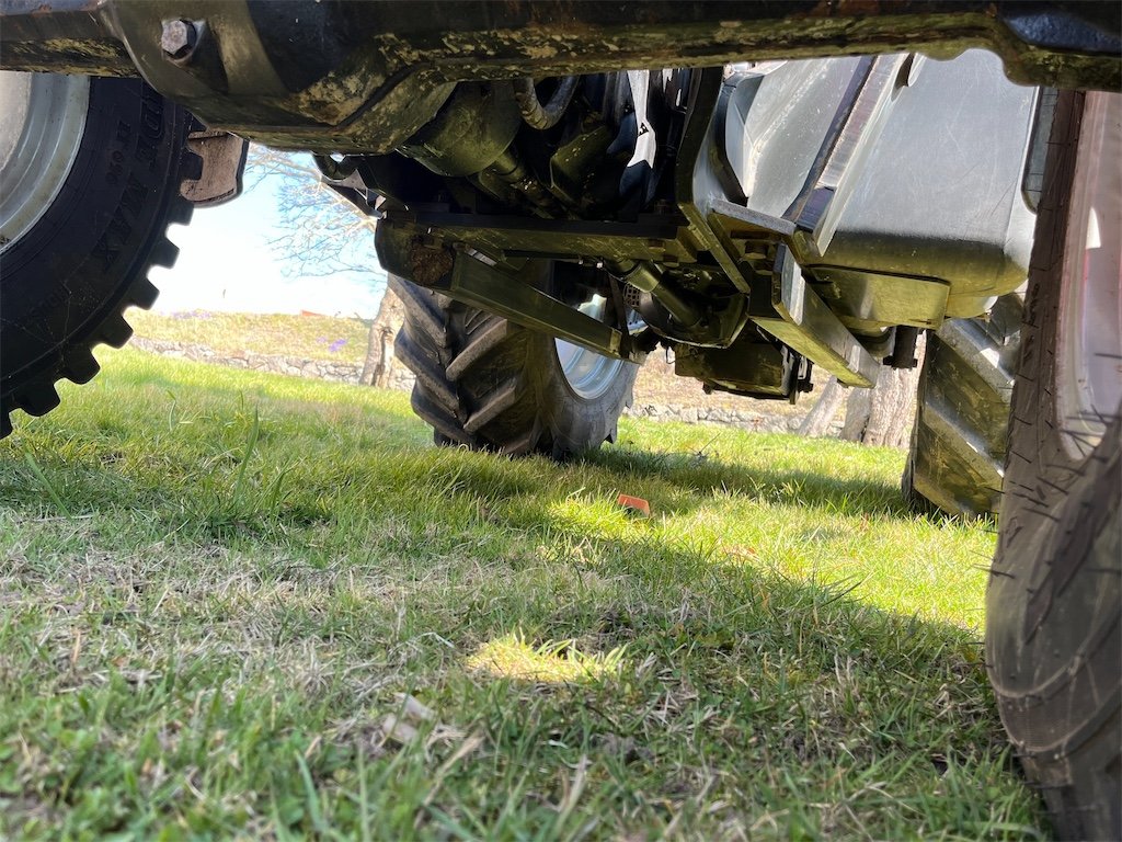 massey ferguson 4335 4 – 79 ch – 2002 – 3 876 h