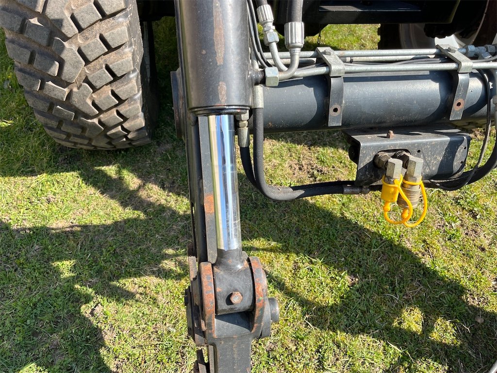 massey ferguson 4335 4 – 79 ch – 2002 – 3 876 h