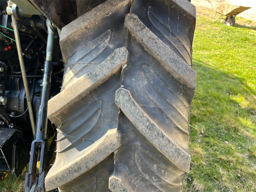 massey ferguson 4335 4 – 79 ch – 2002 – 3 876 h