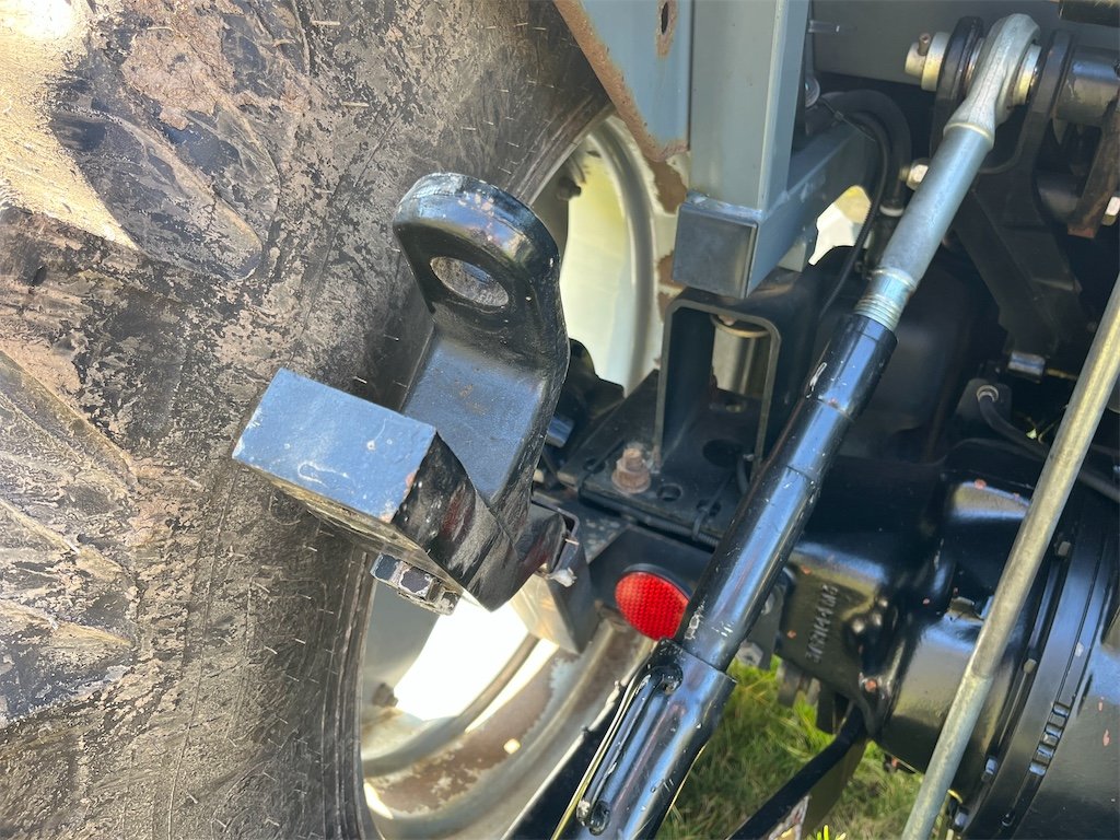 massey ferguson 4335 4 – 79 ch – 2002 – 3 876 h