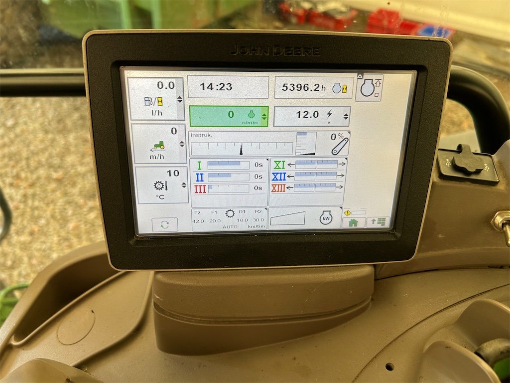 john deere 6125r – 145 ch – 2013 – 5 398 h – chargeur trima +5.1p