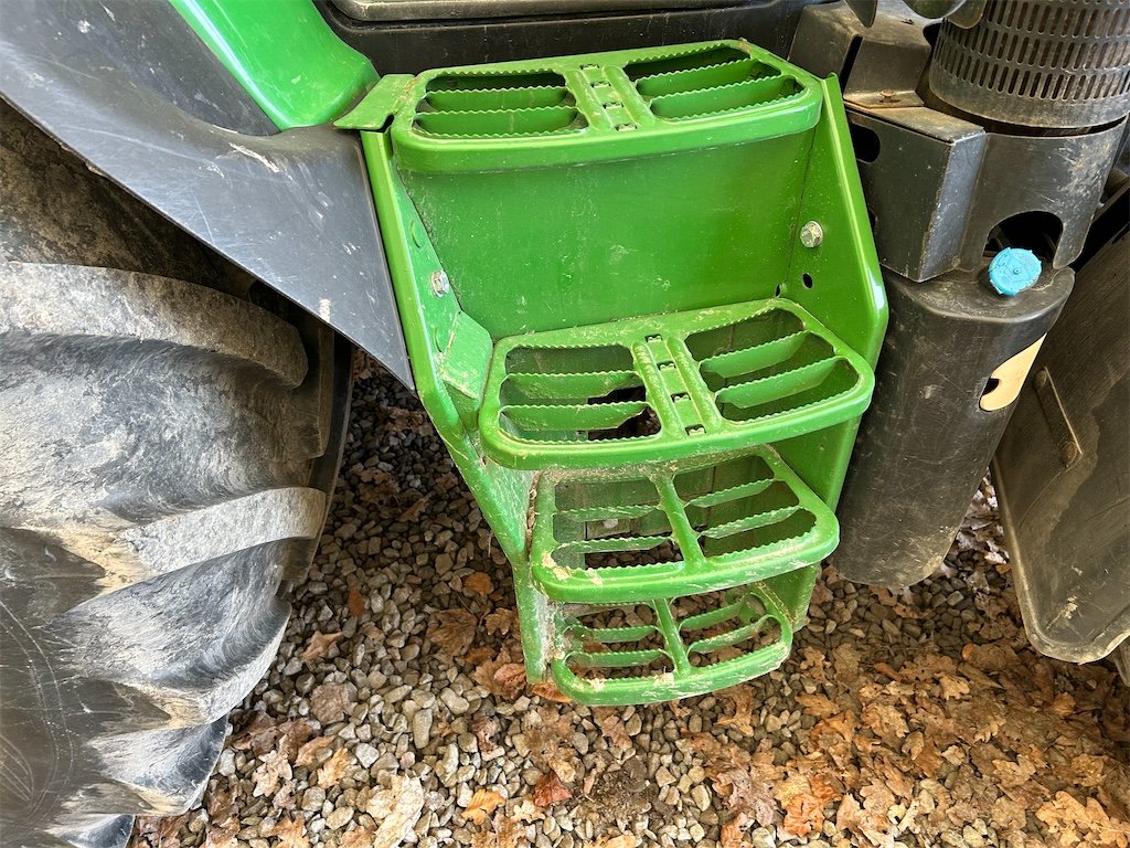 john deere 6125r – 145 ch – 2013 – 5 398 h – chargeur trima +5.1p