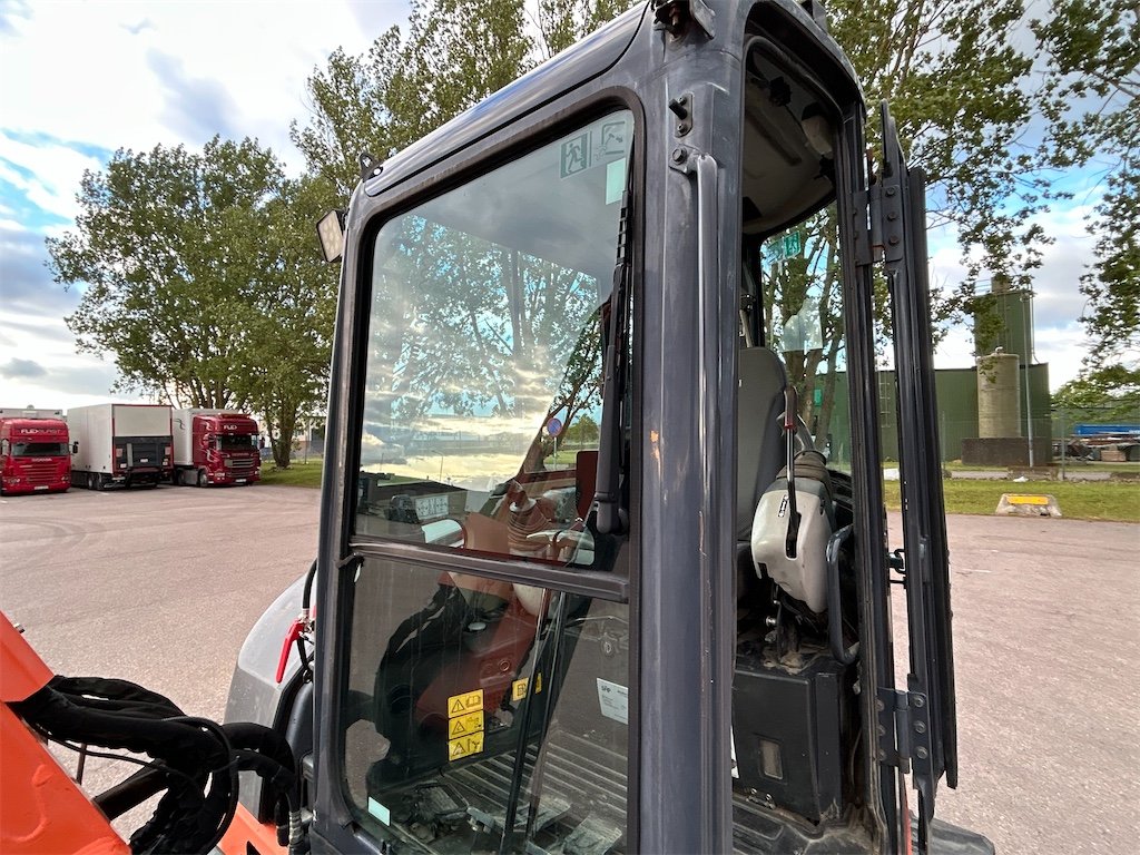 hitachi zx52u 5t5 5 541 h 2010