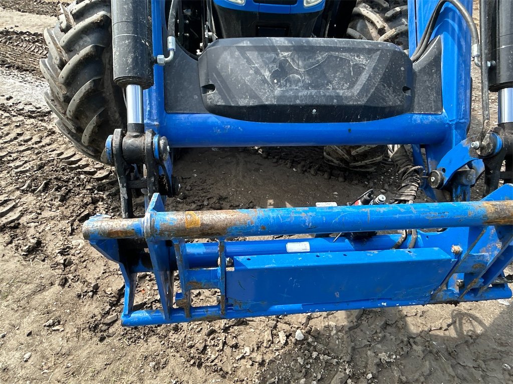 new holland ts 100a 4wd 101 ch 1 316 h 2005