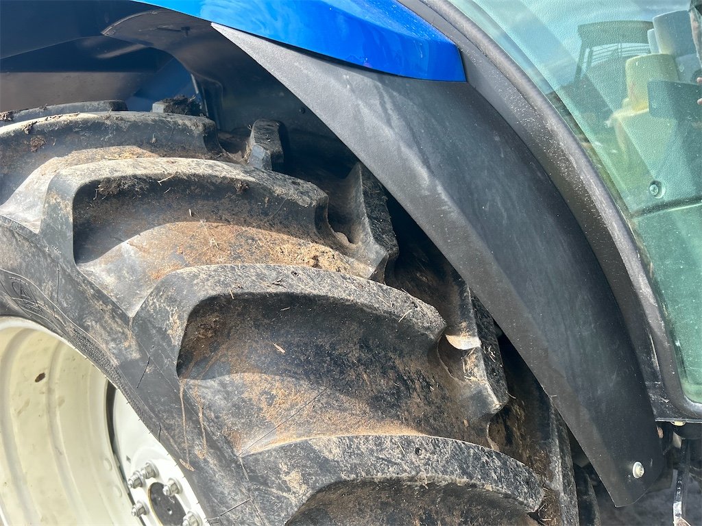 new holland ts 100a 4wd 101 ch 1 316 h 2005