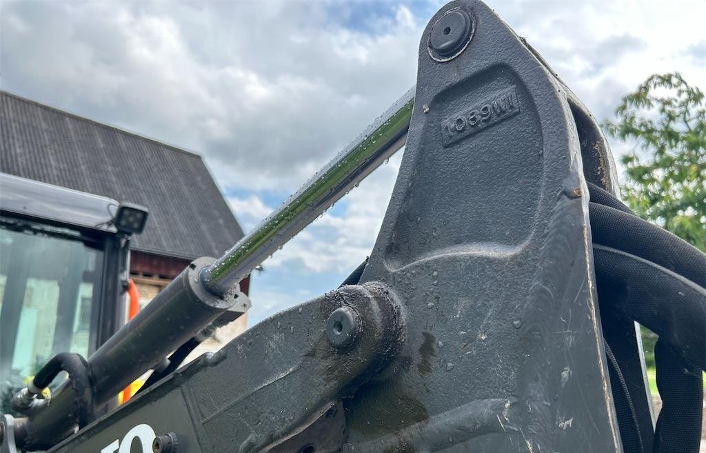 volvo ec18e + remorque brenderup mt3080 – 1t8 – 637 h – 2019