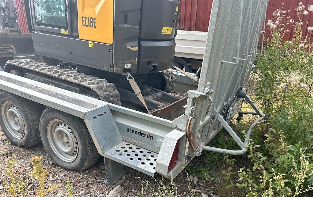 volvo ec18e + remorque brenderup mt3080 – 1t8 – 637 h – 2019