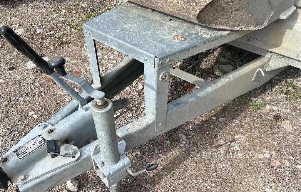 volvo ec18e + remorque brenderup mt3080 – 1t8 – 637 h – 2019