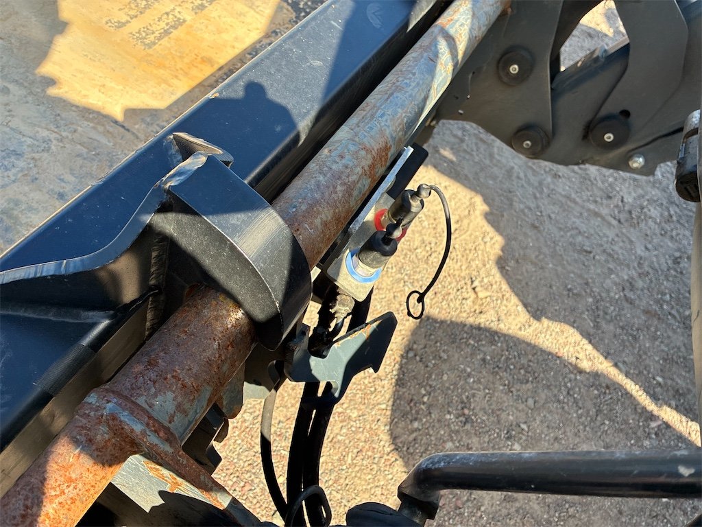 valtra n163 – série n – 117 kw (159 ch) – 2 650 h – 2014