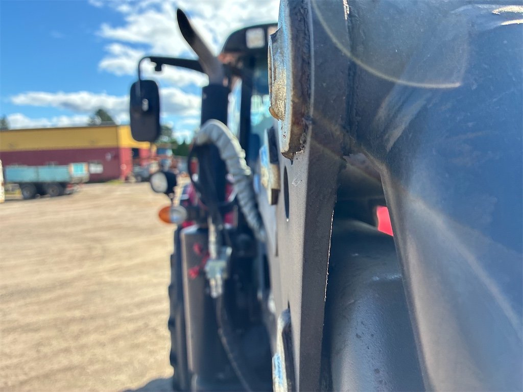 valtra n163 – série n – 117 kw (159 ch) – 2 650 h – 2014