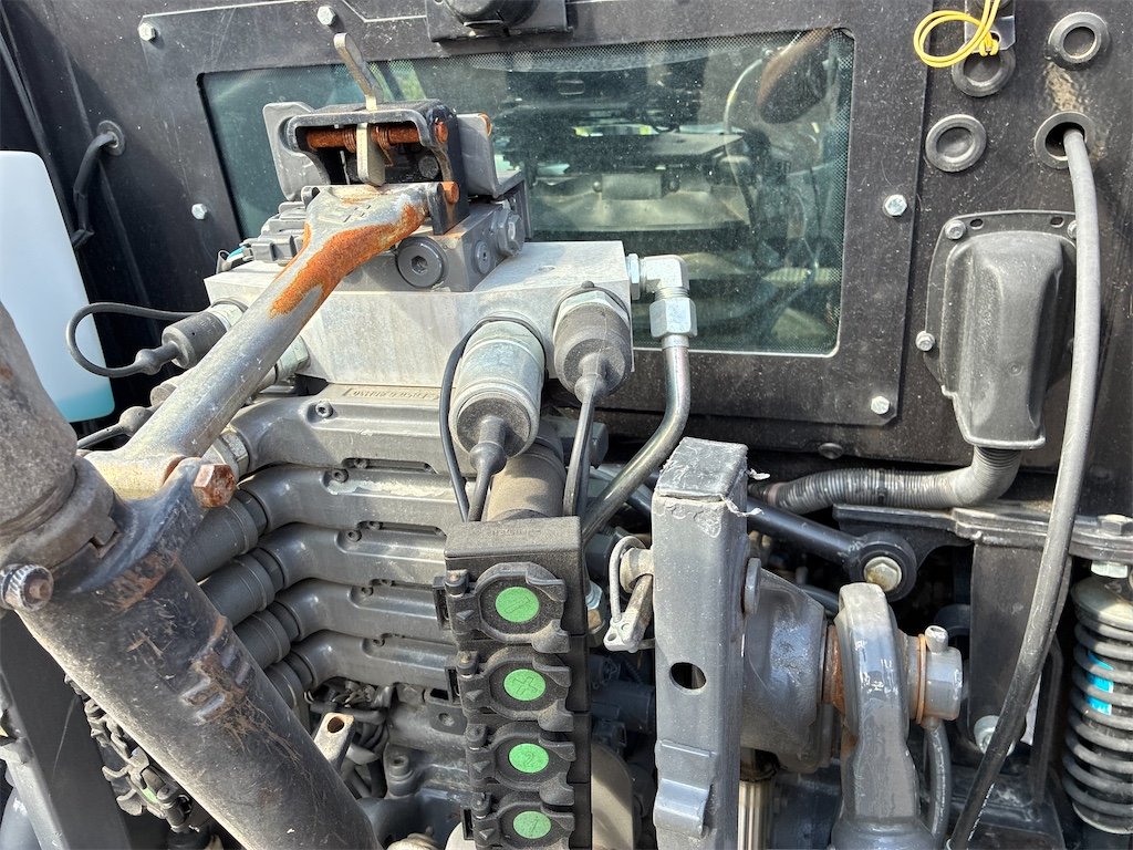 valtra n163 – série n – 117 kw (159 ch) – 2 650 h – 2014