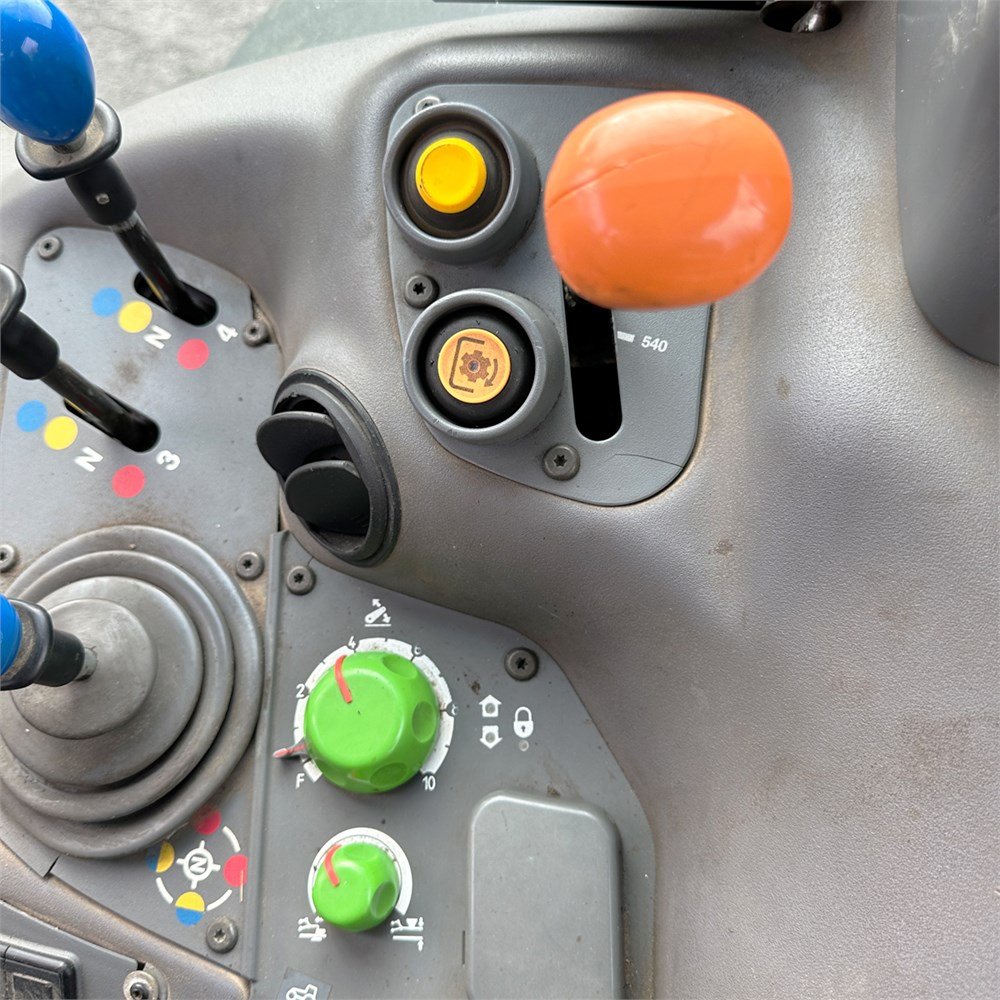 deutz fahr agrotron 120 mk ii – 125 ch – 2001 – 8 650 h