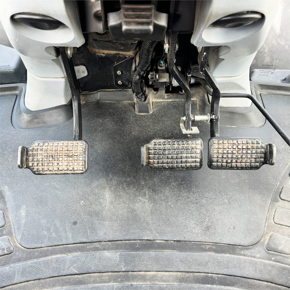 new holland t 7.250 auto command – 200 ch – 2012 – 7 775 h