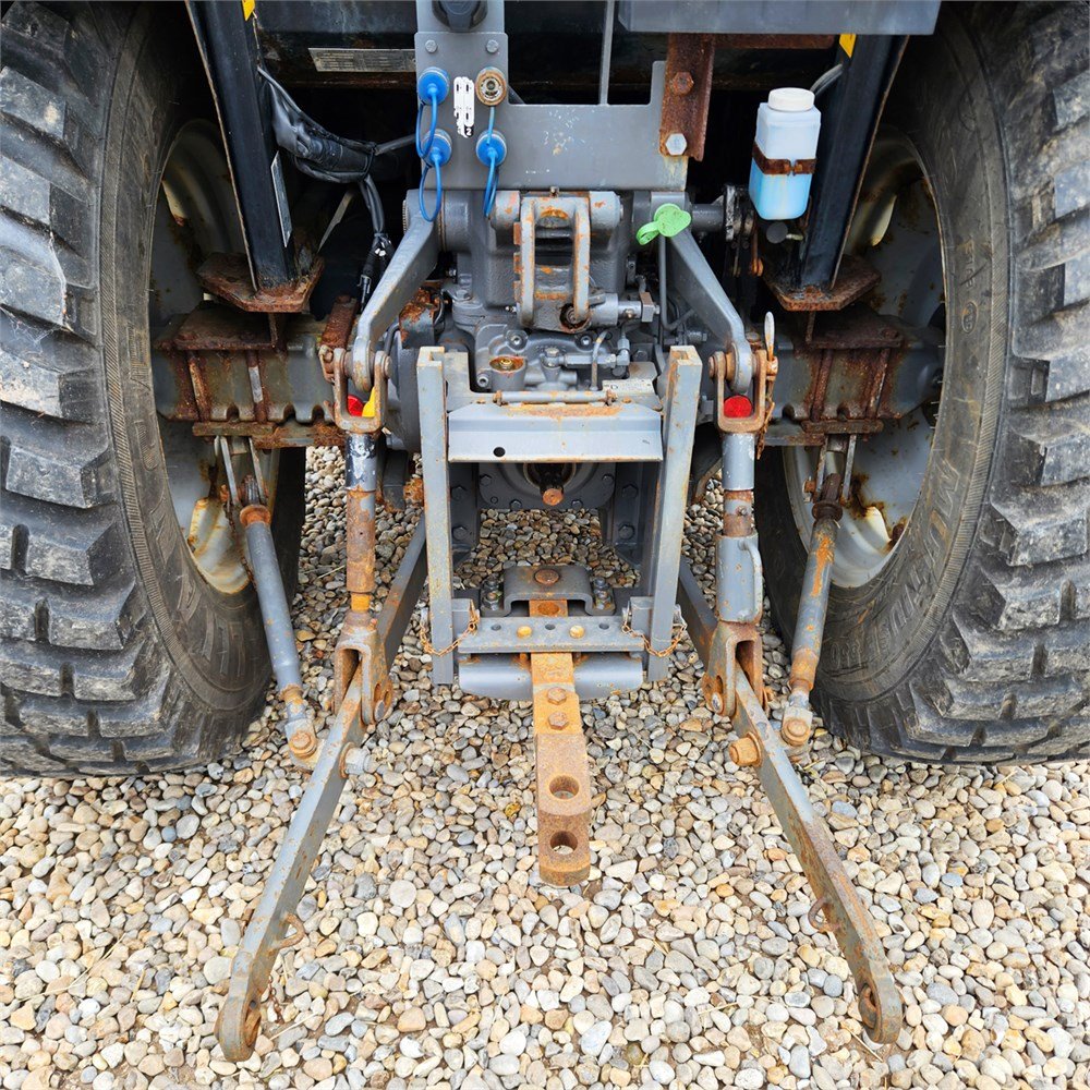 massey ferguson 3625 – 69 ch – 2013 – 3 448 h