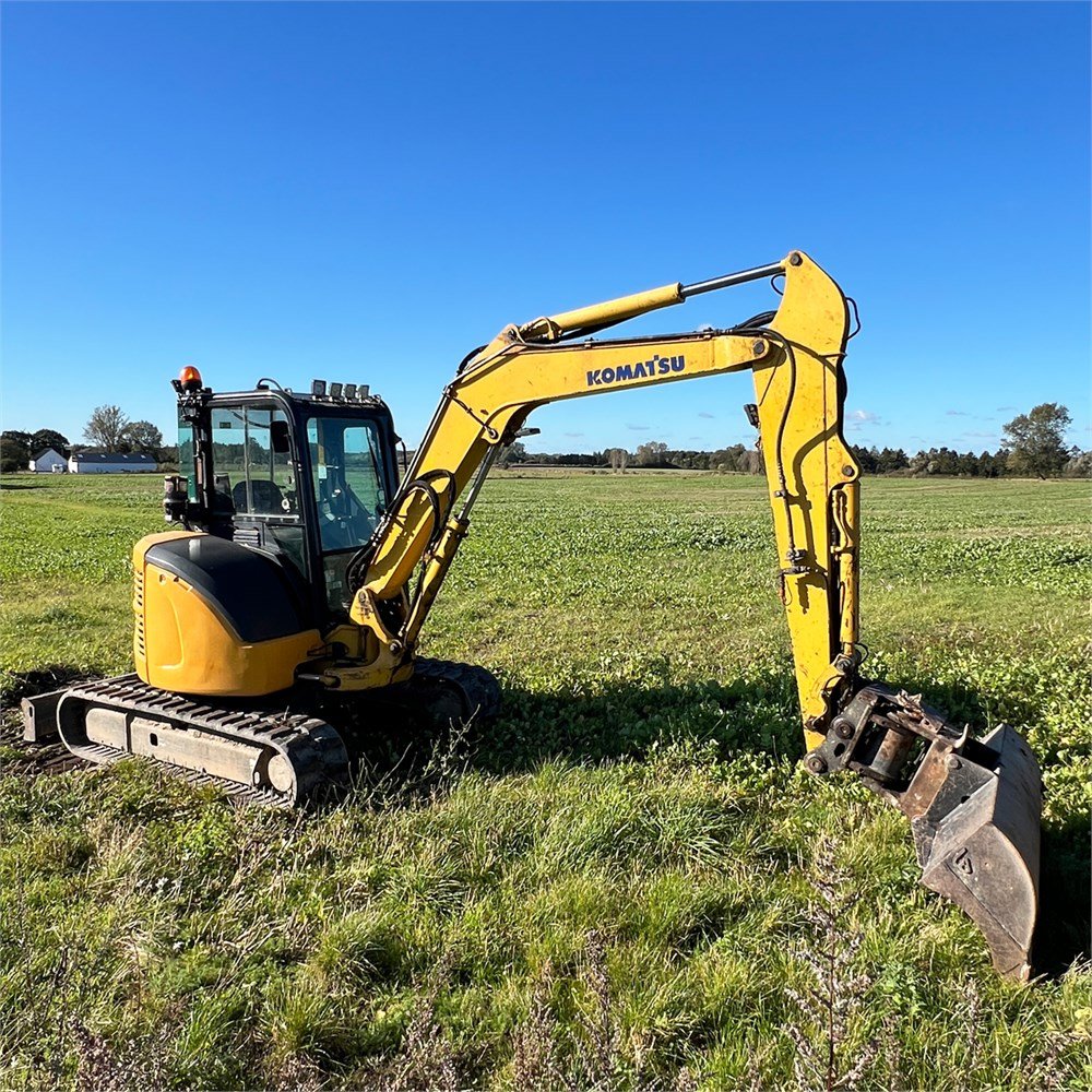 komatsu pc55mr 3 – 5t3 – 4 625 h – 2012