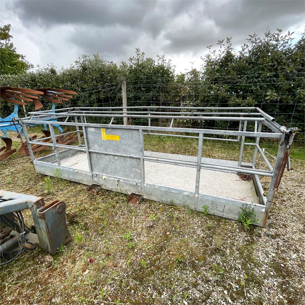 new holland lm 1740 – 17 m – 5 200 h – 2003