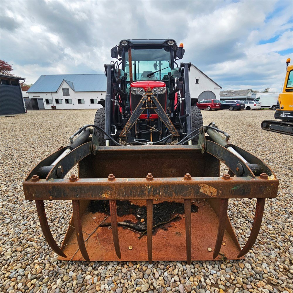 massey ferguson 3625 – 69 ch – 2013 – 3 448 h