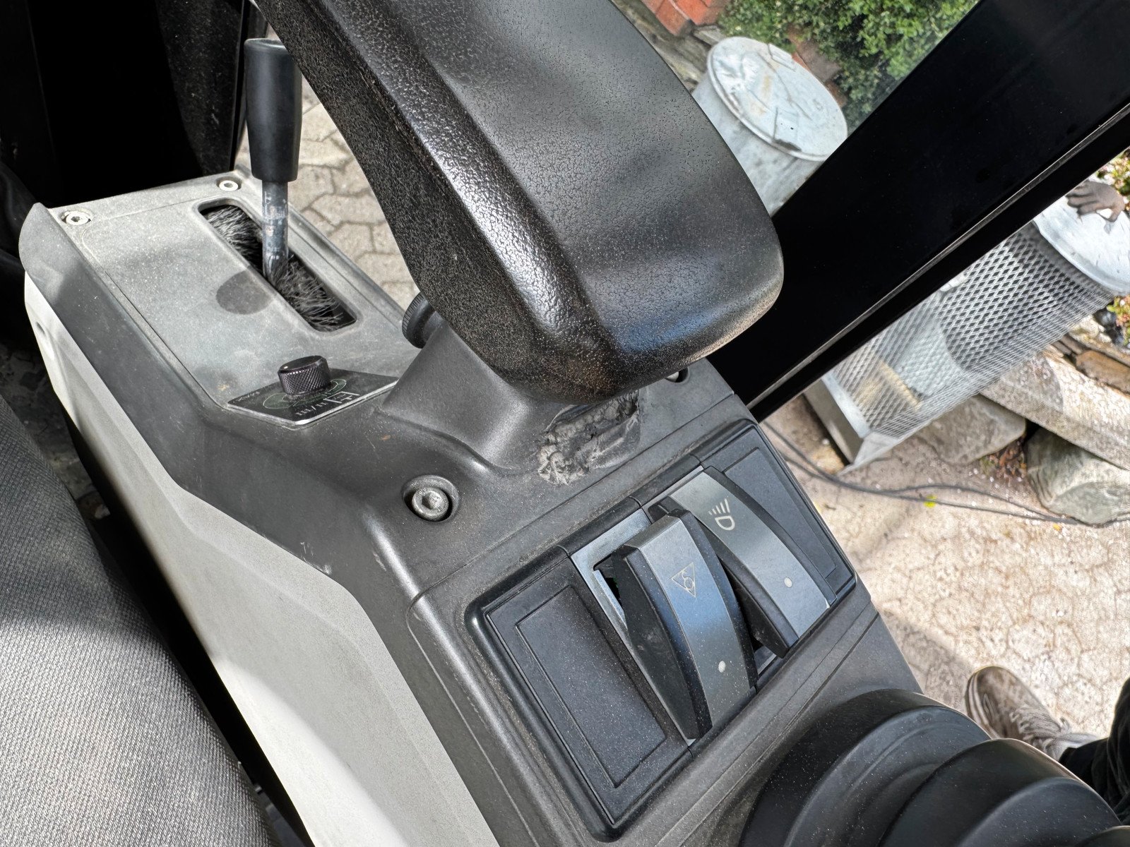 caterpillar 302.7 2t7 5 786 h 2016