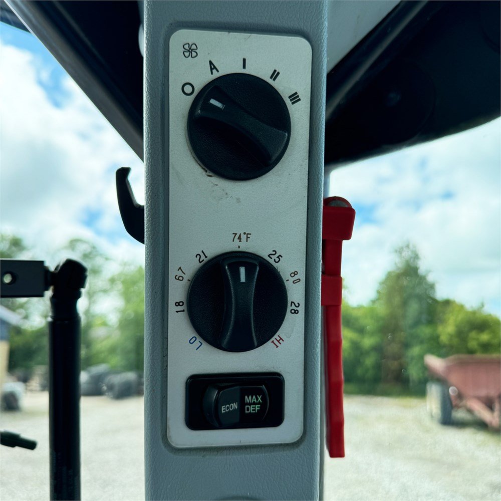 new holland t 7.250 auto command – 200 ch – 2012 – 7 775 h